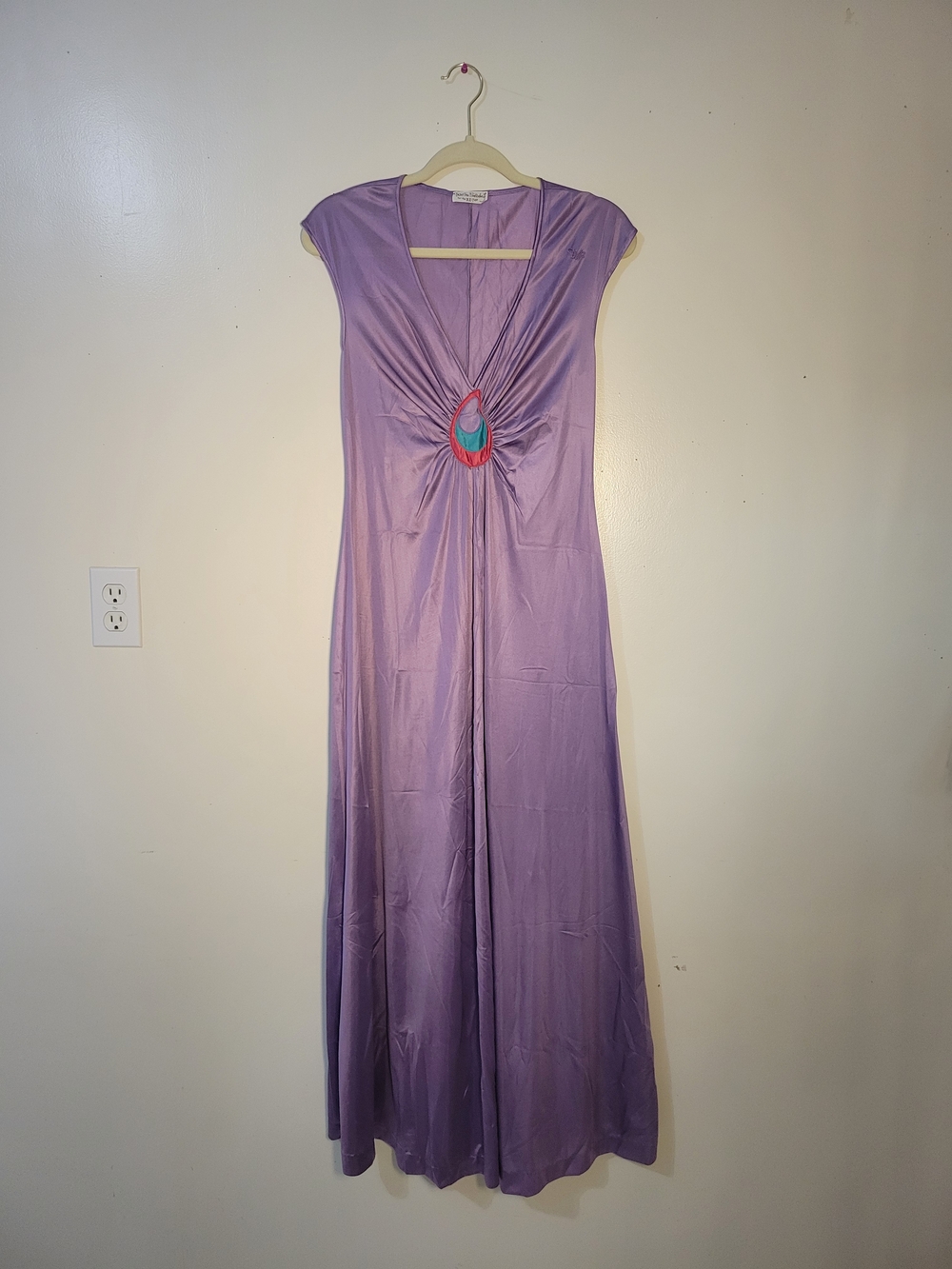 Vintage DVF RE-7 (Women's S) Lavender Knot-Front V-neck Maxi-length Nightgown